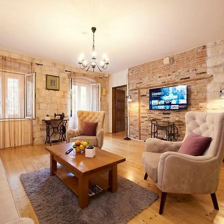 Apartment Capo Residence - Old Town - Parking Trogir Dış mekan fotoğraf