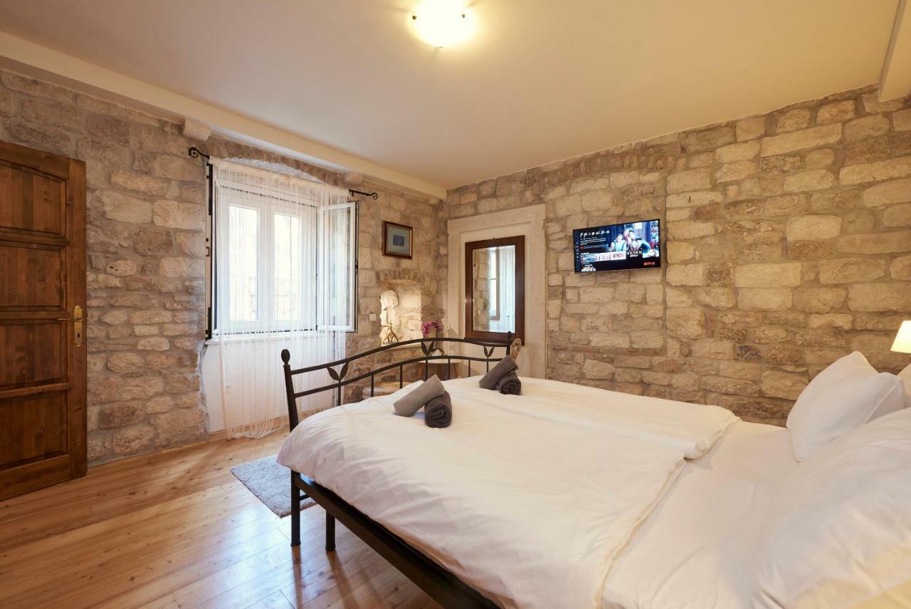 Apartment Capo Residence - Old Town - Parking Trogir Dış mekan fotoğraf