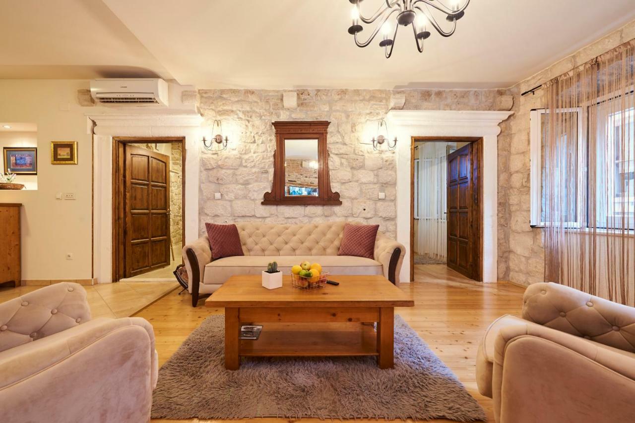 Apartment Capo Residence - Old Town - Parking Trogir Dış mekan fotoğraf