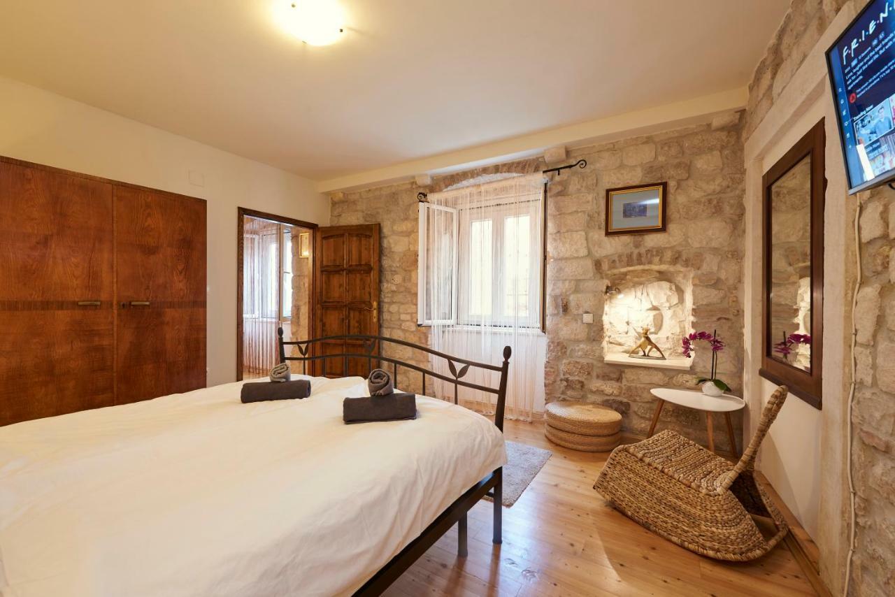 Apartment Capo Residence - Old Town - Parking Trogir Dış mekan fotoğraf